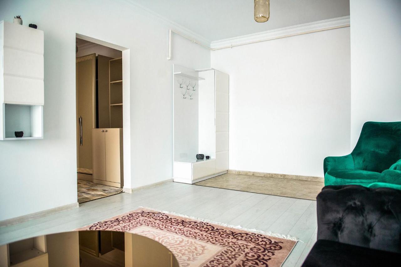 KONAK Solid Residence MAMAIA BUTOAIE Mamaia Exterior foto