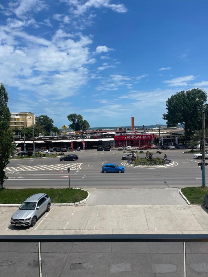 KONAK Solid Residence MAMAIA BUTOAIE Mamaia Exterior foto