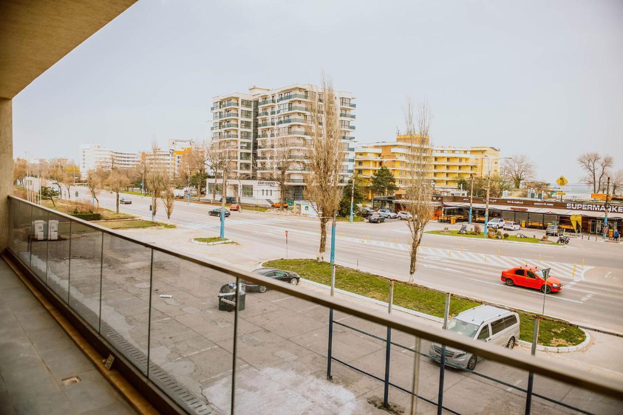 KONAK Solid Residence MAMAIA BUTOAIE Mamaia Exterior foto